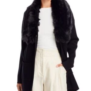 Elegant Black Cardigan with Fur Collar